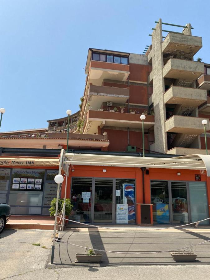 Naxos Beach Apartment ジャルディーニ・ナクソス エクステリア 写真