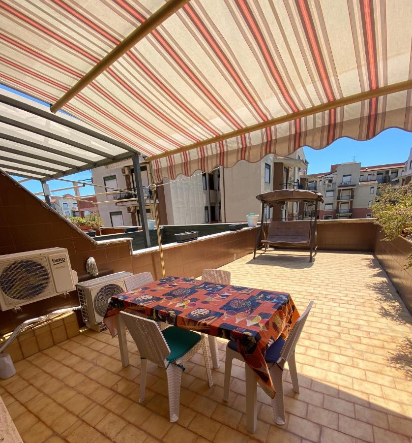 Naxos Beach Apartment ジャルディーニ・ナクソス エクステリア 写真